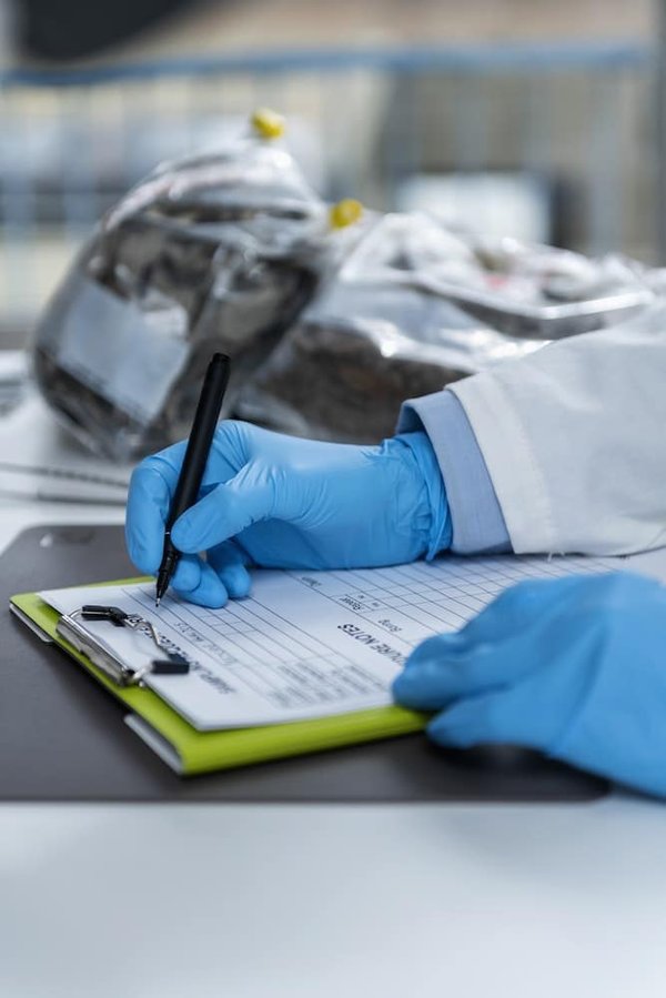 Quelles certifications acquérir pour avancer dans une carrière de spécialiste en cloud computing?